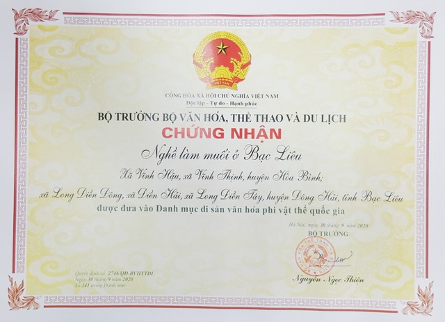"Nghề[-]làm[-]muối[-]ở[-]Bạc[-]Liêu"[-]vào[-]Di[-]sản[-]văn[-]hóa[-]phi[-]vật[-]thể[-]Quốc[-]gia